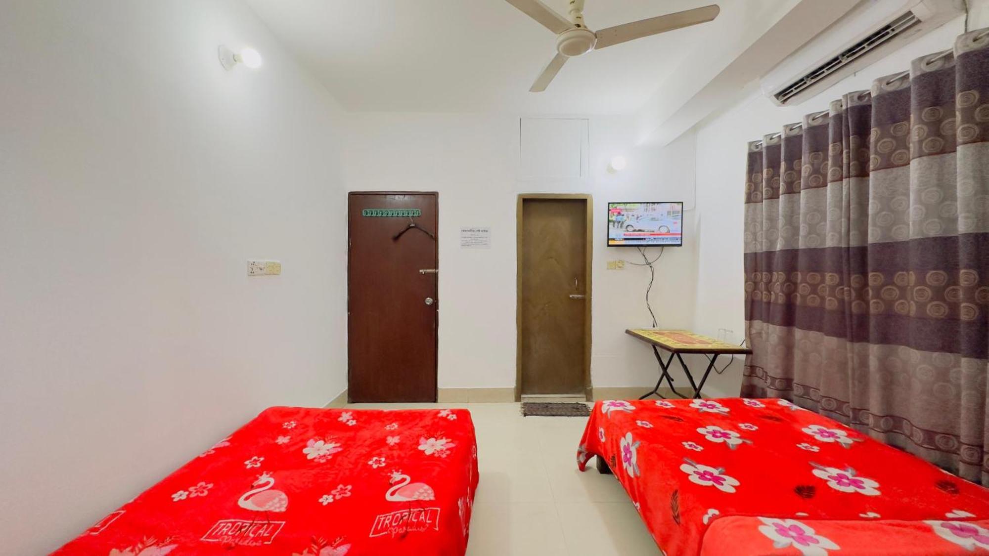 Mohammadia Restaurant & Guest House Near United Hospital Dhaka Exterior foto