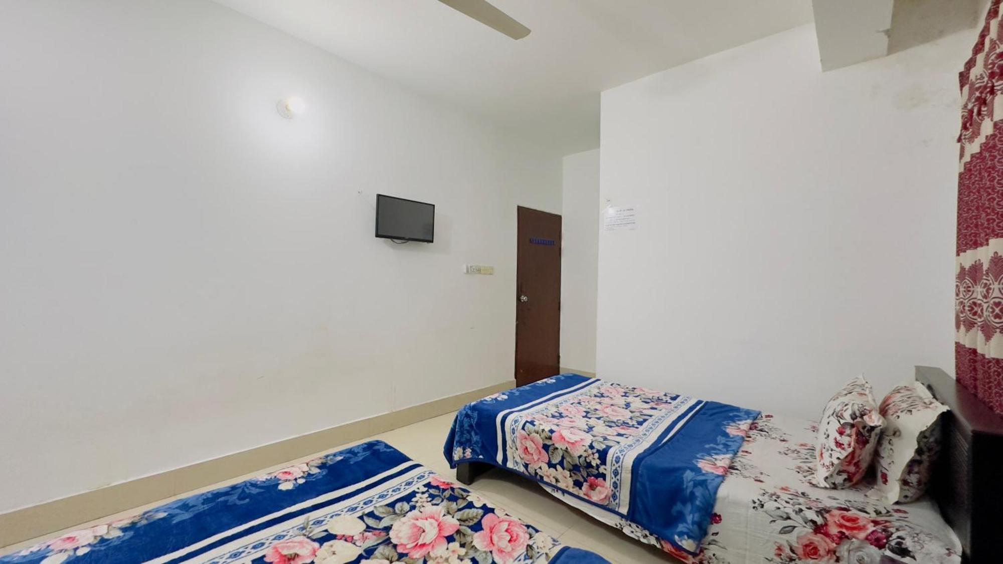 Mohammadia Restaurant & Guest House Near United Hospital Dhaka Exterior foto